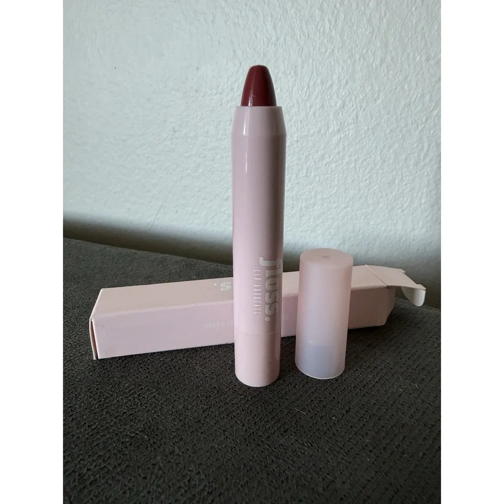 Floss Lip Advocate Sheer Lip Tint Crayon in YOUR HONOR 0.07 oz Brand New In Box
